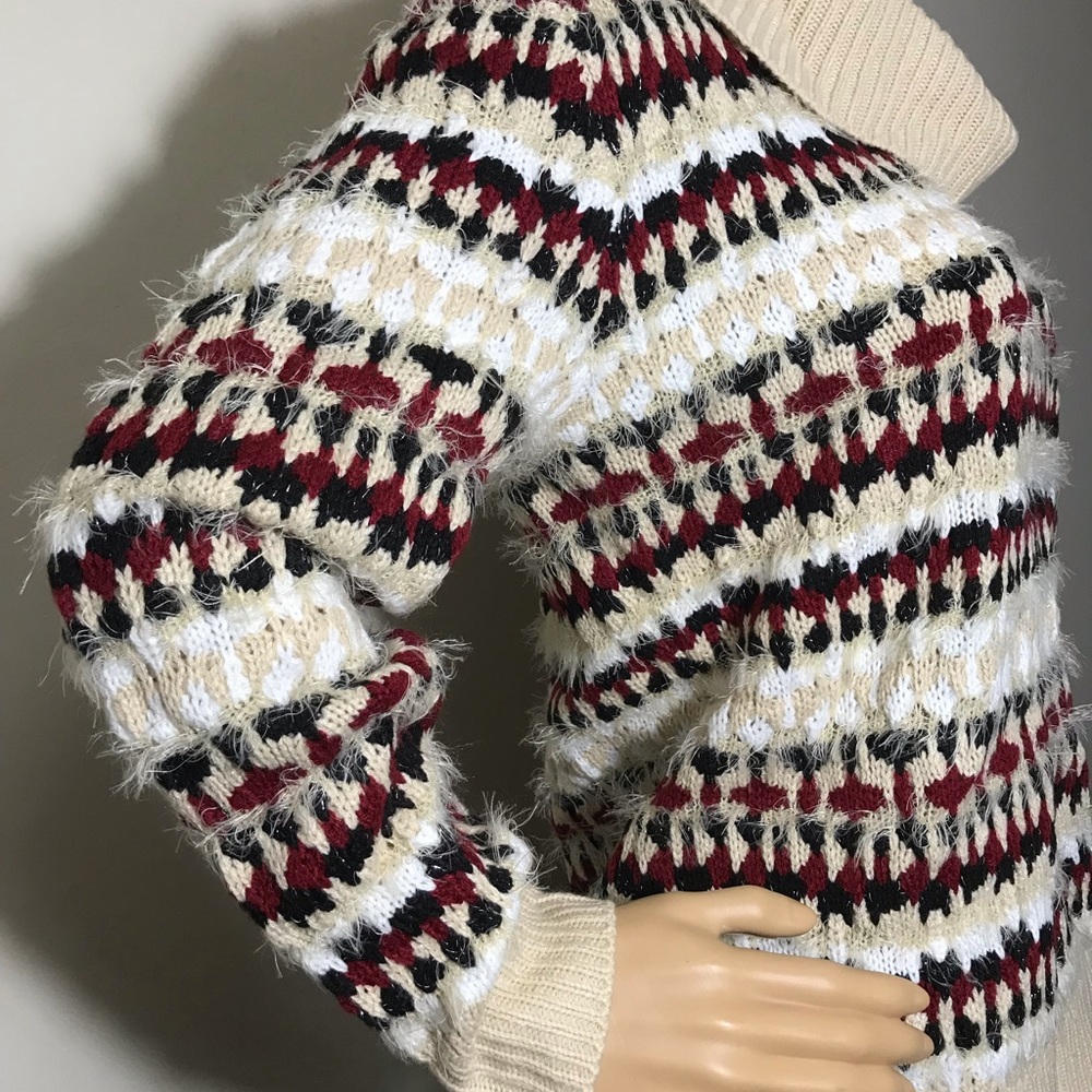Skye’s The Limit 🌤 Sweater 🌛NWT - Picture 2 of 5